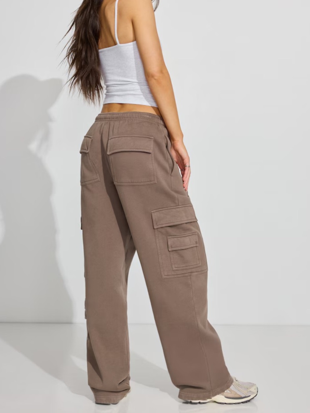 Garage UltraFleece Cargo Straight Sweatpants Wild Mushroom NWT Size M - Picture 4 of 8